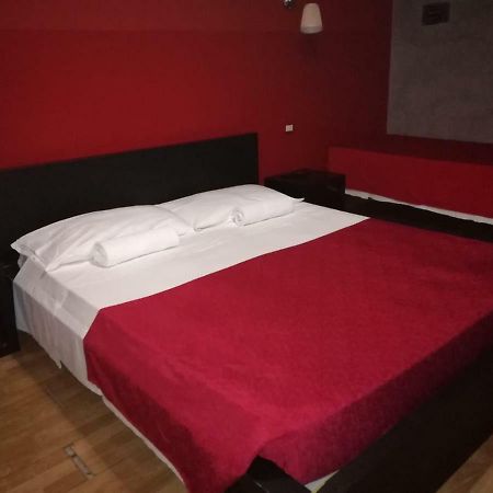 Arthur Hostel Rome Exterior photo